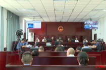 男子当街抢劫20余元被判刑3年2个月 小金额大代价