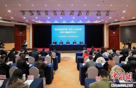
                    山西朔州推动生态环境持续改善 加快建设现代化“塞上绿都”
               