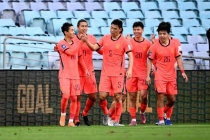 谢文能伤势无虞 国足移师墨尔本 备战喀麦隆信心满满