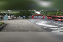 电动自行车狂飙撞公交车被判全责 非法改装惹祸