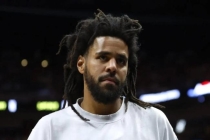 CBA南京队签约美国说唱歌手科尔 格莱美奖得主加盟