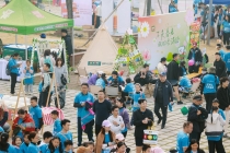 锅圈携“露营+烧烤”亮相黄河边，激活户外美食新体验