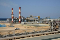 霍尔木兹海峡走不通，海湾产油国各自找“出路” 探索替代路线