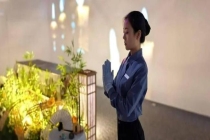 22岁女生做生命告别师 月均200场 用温暖送别生命