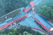 女友失联发现被送素质教育基地 揭秘背后真相