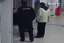 91岁爷爷牵挂住院老伴独自寻妻迷路