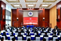 公安大学耿飞桐同学记个人三等功 预备警官的英勇瞬间