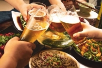 男子参加员工聚餐饮酒后死亡 法院判决组织者担责