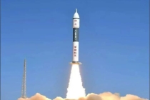 “太空加油站”卫星成功入轨 柔性机械臂引领新纪元