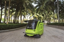 清洁机器人上路