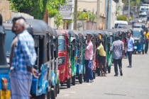 亚洲多国开启省油大作战 放假省油