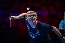 小勒布伦3-1冯翊新 法国选手胜出小组赛