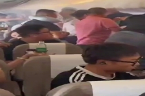 东航回应MU5128航班起火 手机冒烟引发