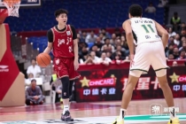 浙江男篮主场战胜辽宁男篮 内线优势助四连胜
