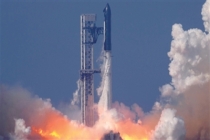 新一代“星舰”首飞 完成大部分目标
