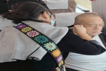 医生列车上施救突发疾病乘客 中医技艺显神威