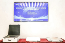 像贴膜一样贴在玻璃上？这款“平板天线”让卫星通信更便宜更灵活