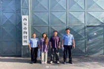 开锁师傅救助考生系摆拍 两人被处罚 虚假剧情博流量