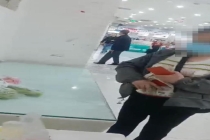 大妈行窃 腰如百宝箱 超市内被抓现行