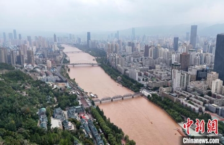 
                    甘肃全面加快黄河流域水利基础设施建设
               