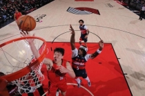 杨瀚森6分4板1帽送暴扣！开拓者大胜奇才 阿夫迪亚20 7 5克林根5帽 练兵时间显神威