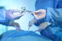 产妇羊水栓塞成植物人 医院被判赔 医疗过错致悲剧