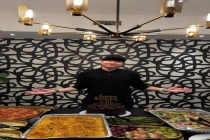 林俊杰合照没有七七 网红女友缺席生日聚会