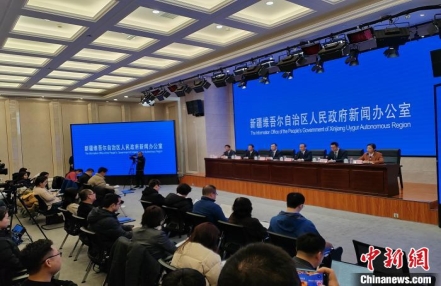 
                    新疆克拉玛依市打造国家新型工业化示范区
               