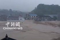 湖南石门遭极端暴雨洪水将房屋淹没 1.6万余人安全转移