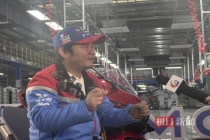 张雪妻子称创业最穷时为20块饭钱发愁 从两万到世界冠军