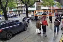 当地回应公职人员疑在理发店酒后闹事 涉事者将依法处置