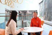 励建安：用脚步探索“健康天花板” 74岁跑者的极限挑战