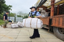 1200余名警力全力抗震救灾 守护生命财产安全