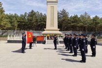 致敬缅怀奋进 铭记英烈激发力量