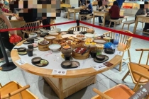 餐厅保留明星剩饭引争议 粉丝打卡行为惹议